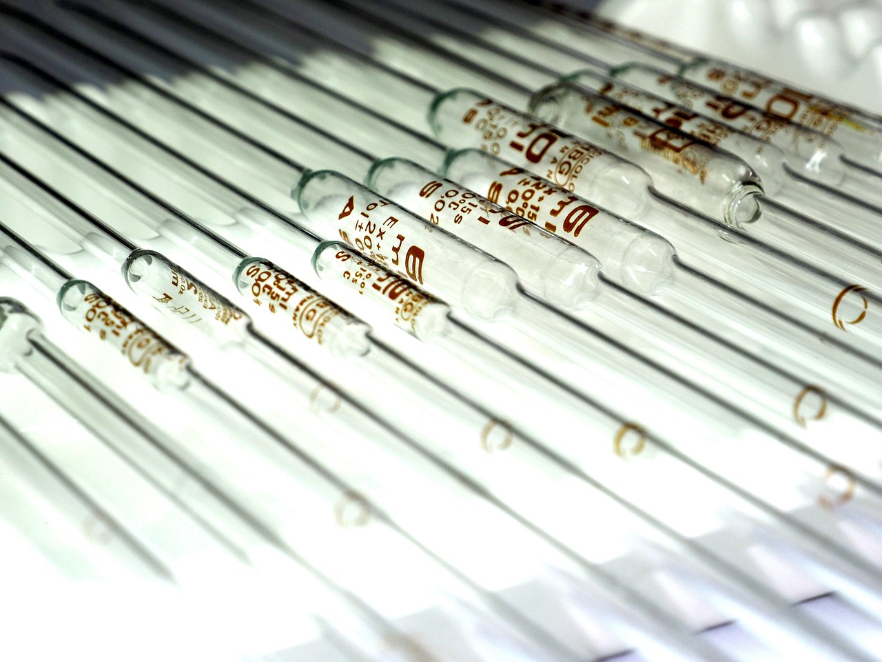 专业出售微信号：滨江区代理记账工商注册