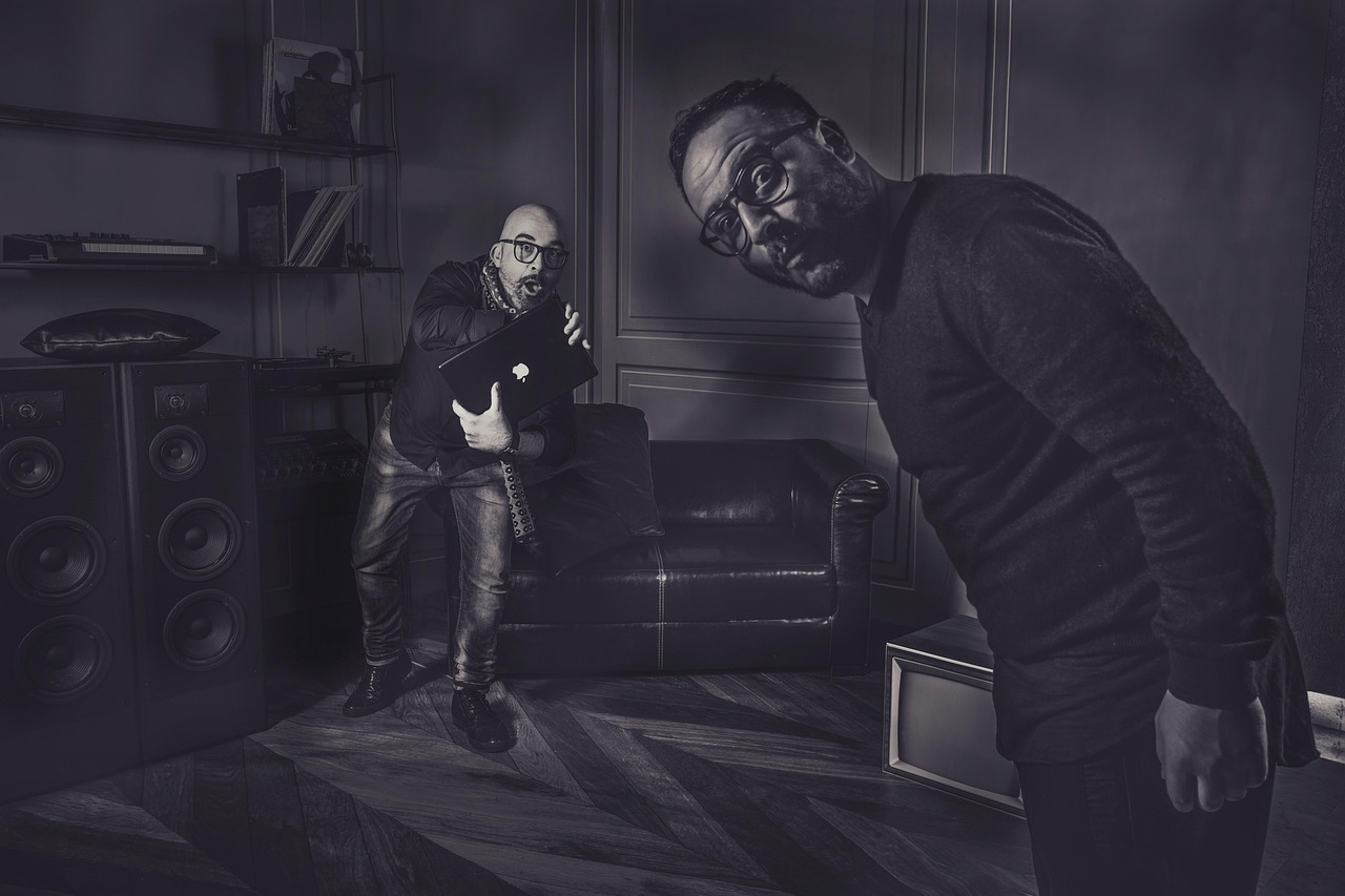 防封电销卡:太平保险手机app详情下载教程