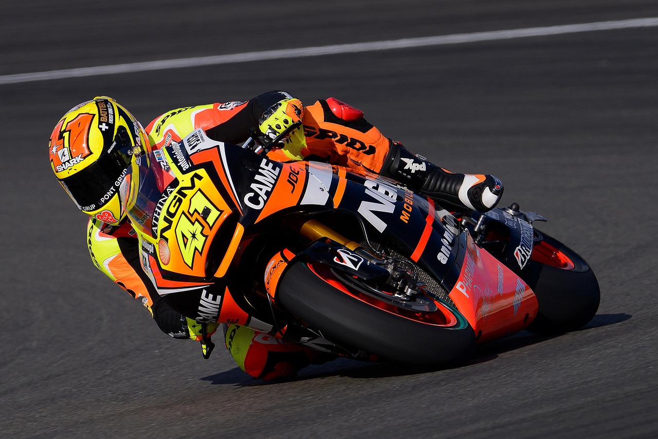 ucloud实名账号：注册代理代购